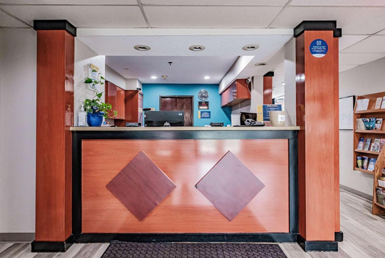 Days Inn By Wyndham Brunswick Bath Area Εξωτερικό φωτογραφία