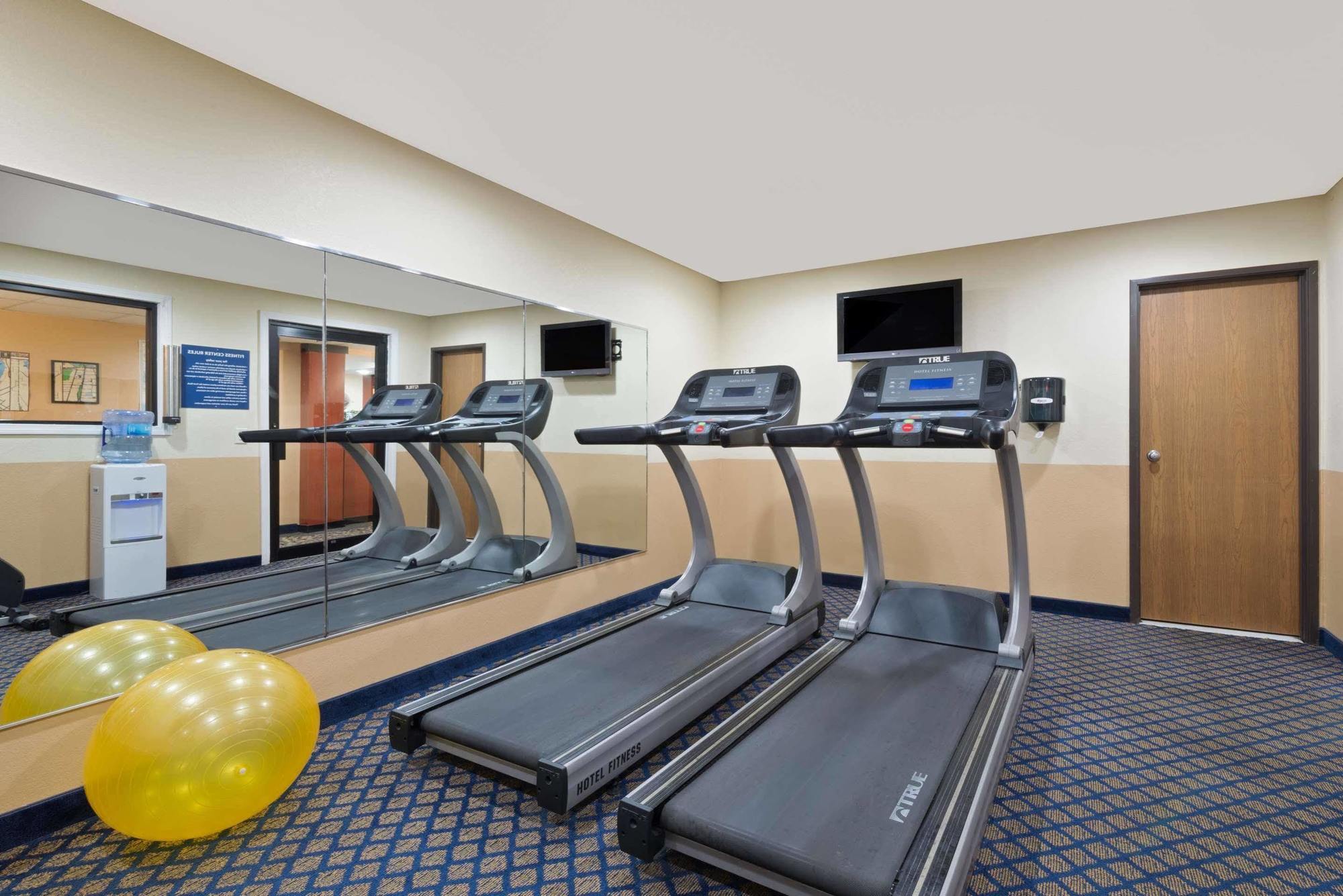 Days Inn By Wyndham Brunswick Bath Area Εξωτερικό φωτογραφία